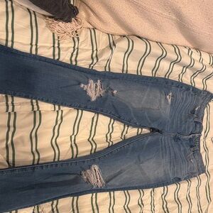 American eagle distressed skinny jeans